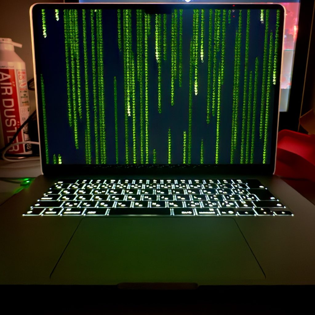 screen-live